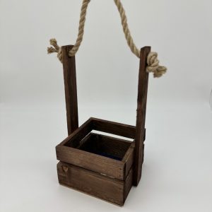 Ящик квадрат 14*14см., с веревкой, морилка