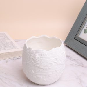 Кашпо керамика 12х11,5см кленовый лист белый
