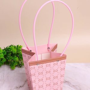 Сумочка для цветов трапеция H15,5х13х9,5см монограмма розовый