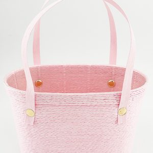 Сумочка плетеная из бумажной лозы, верх 21*12 см, низ 18*9 см, высота 13 см, пудровый